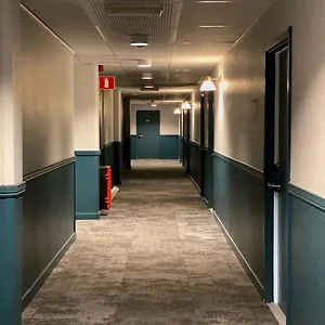 https://metro-hotel.find-stockholm-hotels.com
