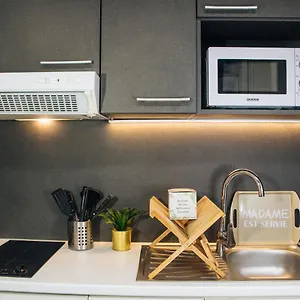 Ξενοδοχείο με διαμερίσματα Twenty Business Flats Croizat Villejuif